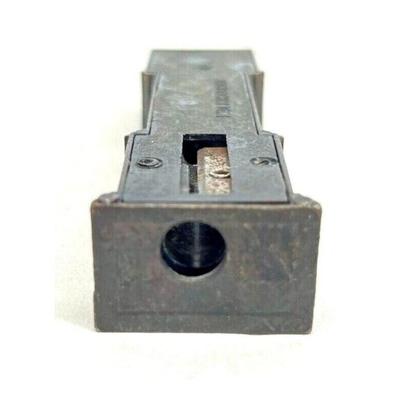 Vtg Die-Cast Metal 3.75" Miniature Grandfather Clock Pencil Sharpener Hong Kong - Picture 6 of 6